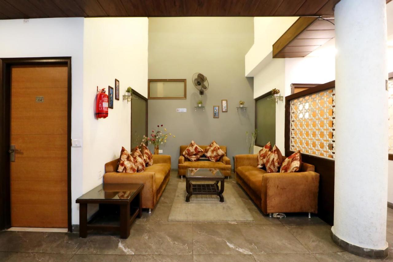 Hotel Seven- Center Of City Chandigarh Chandīgarh Exterior foto