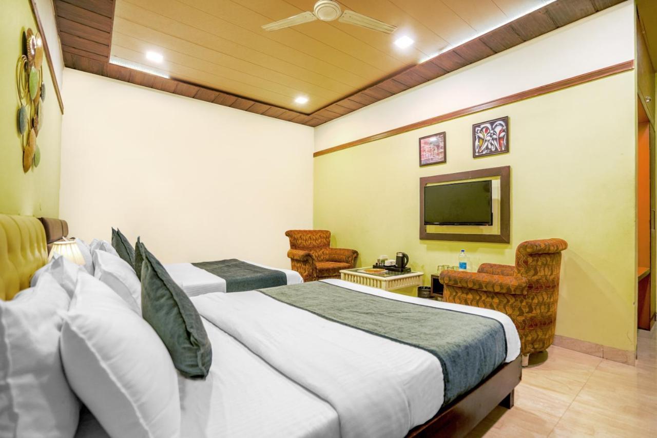 Hotel Seven- Center Of City Chandigarh Chandīgarh Exterior foto
